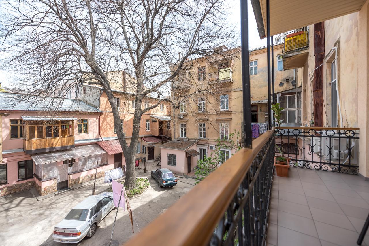 Studio Apartment In Center Of Odessa Zewnętrze zdjęcie