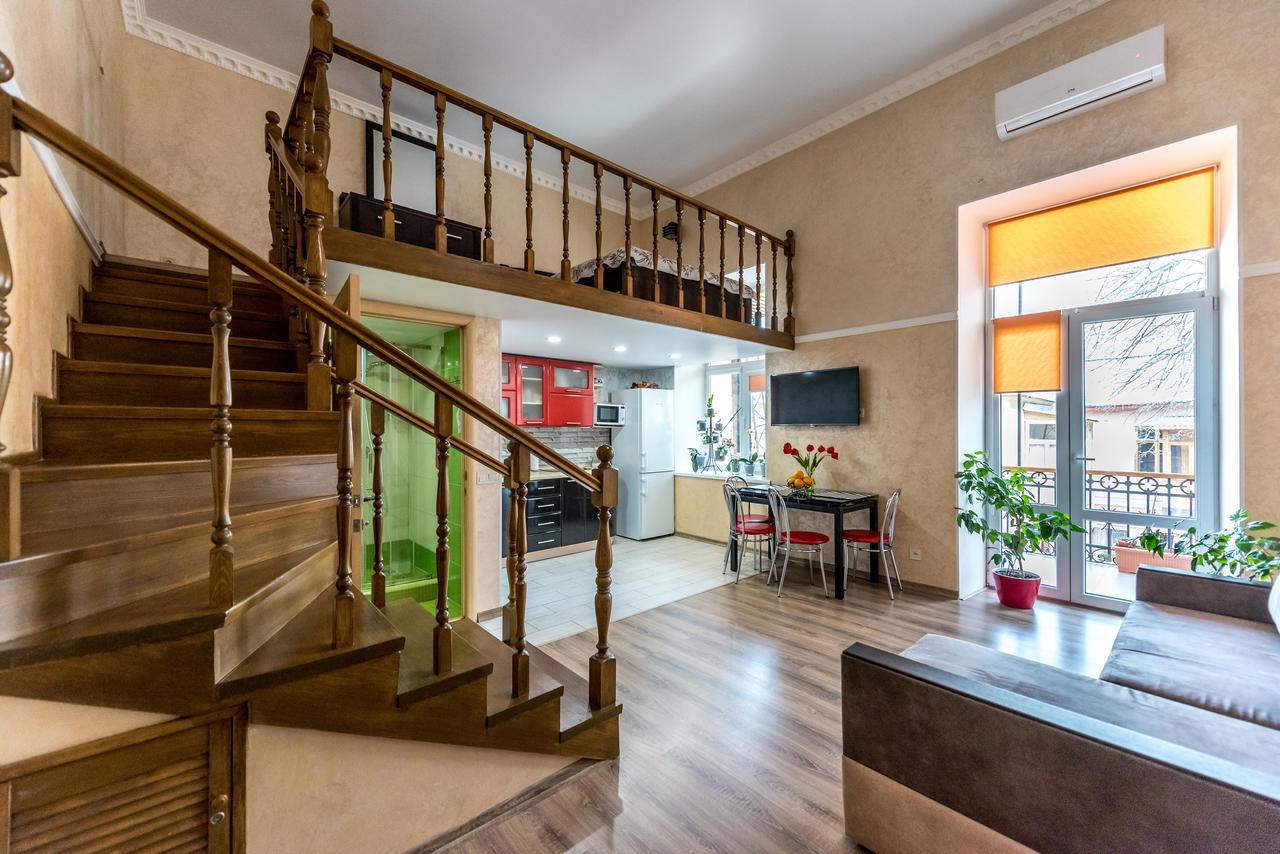 Studio Apartment In Center Of Odessa Zewnętrze zdjęcie